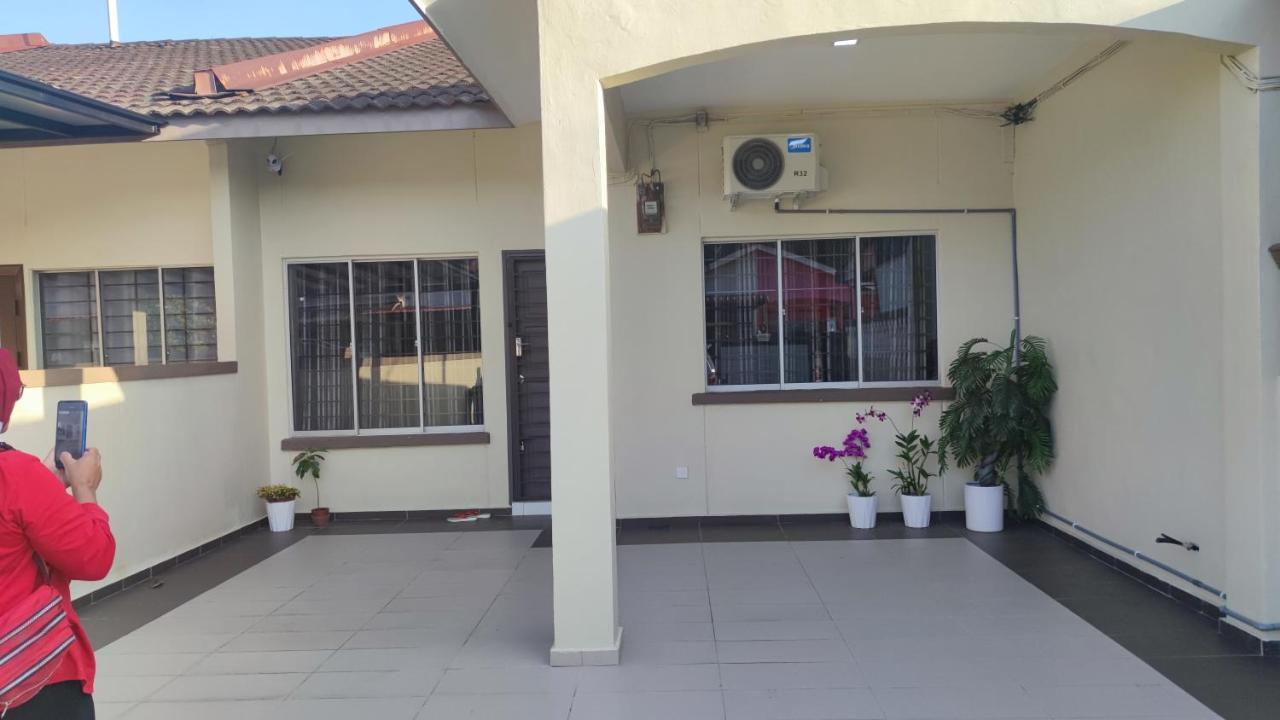 Home Stay Adams Pasir Gudang Zewnętrze zdjęcie